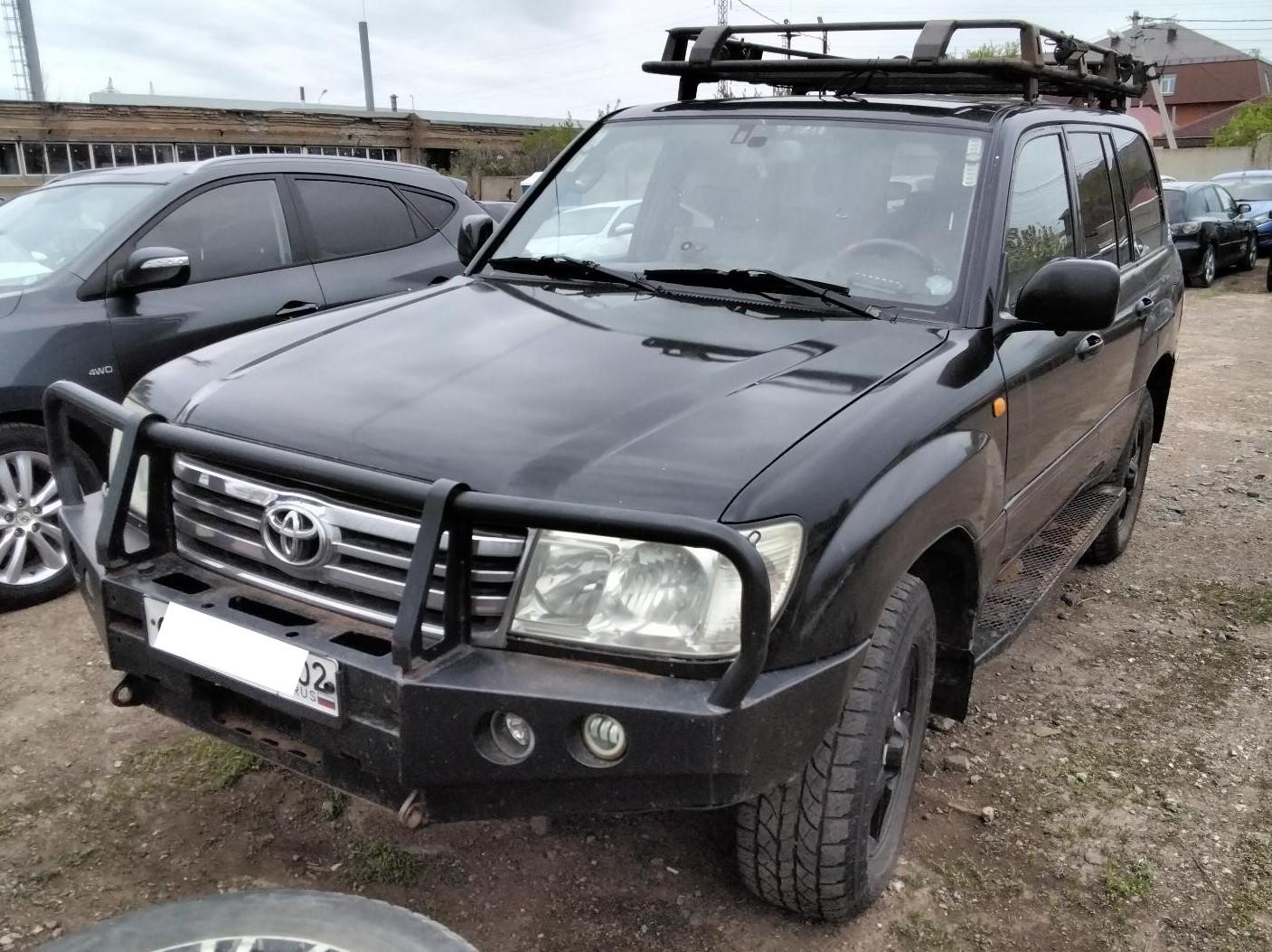 Toyota Land Cruiser