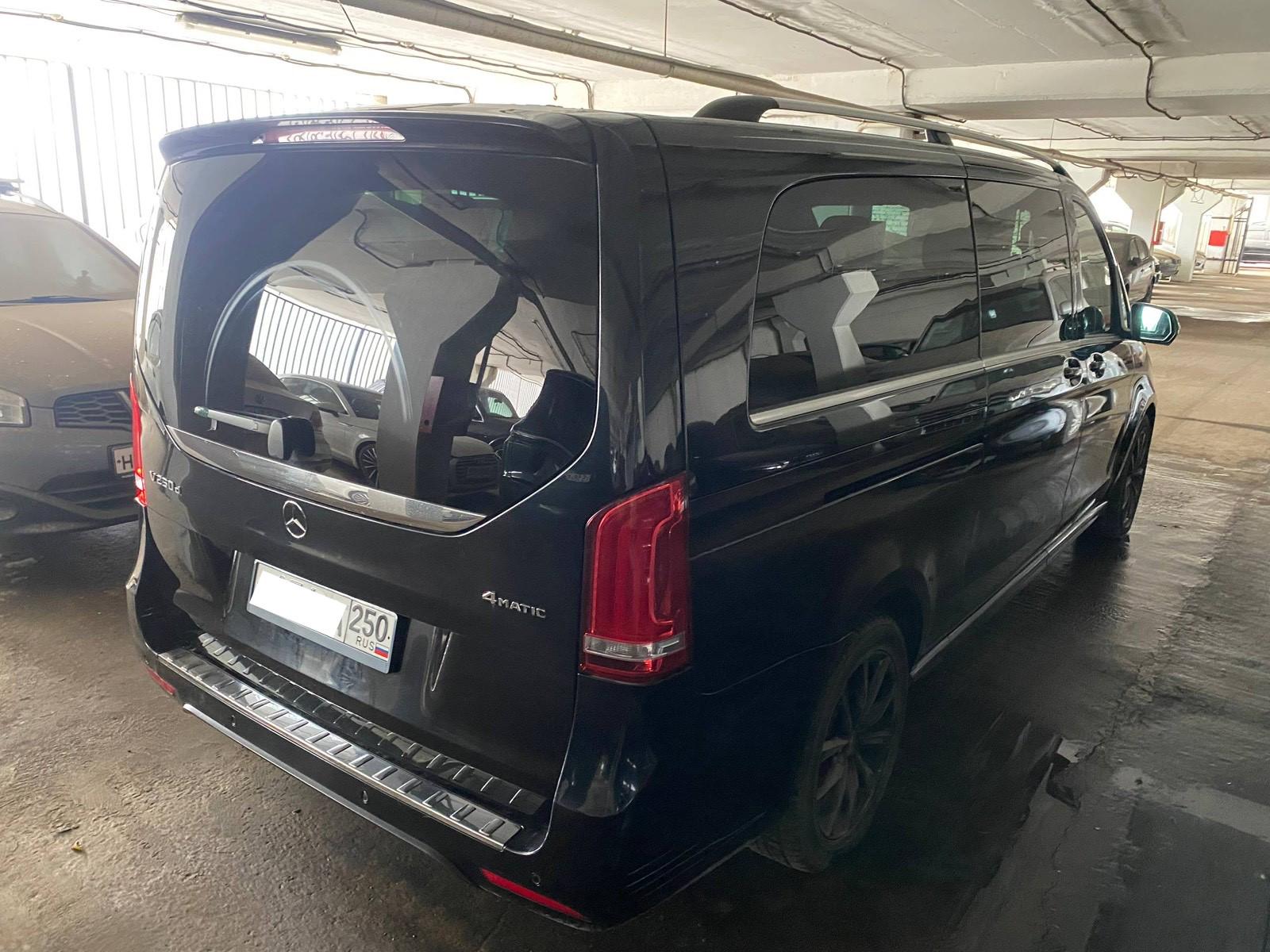 Mercedes-Benz V-Class