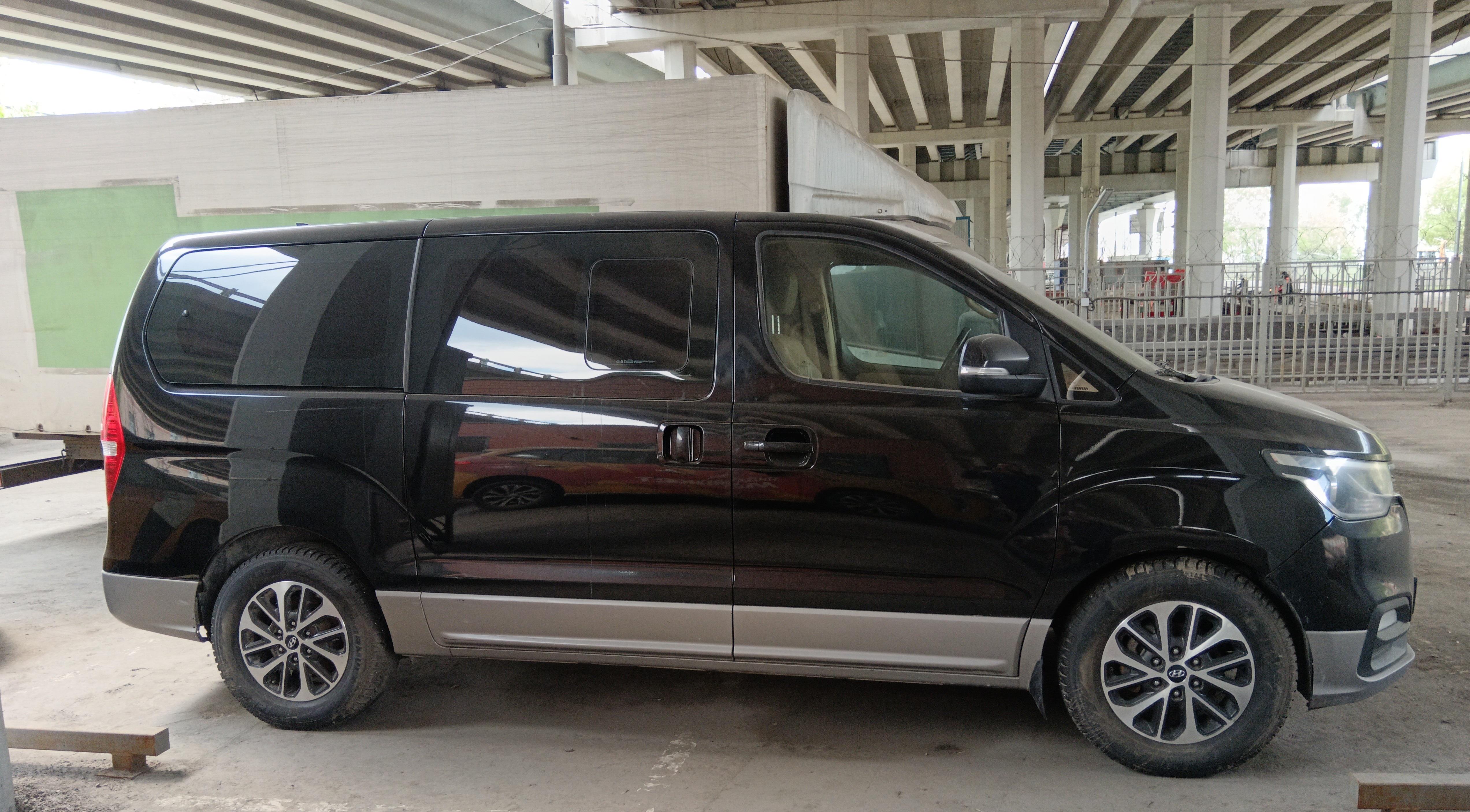 Hyundai H1