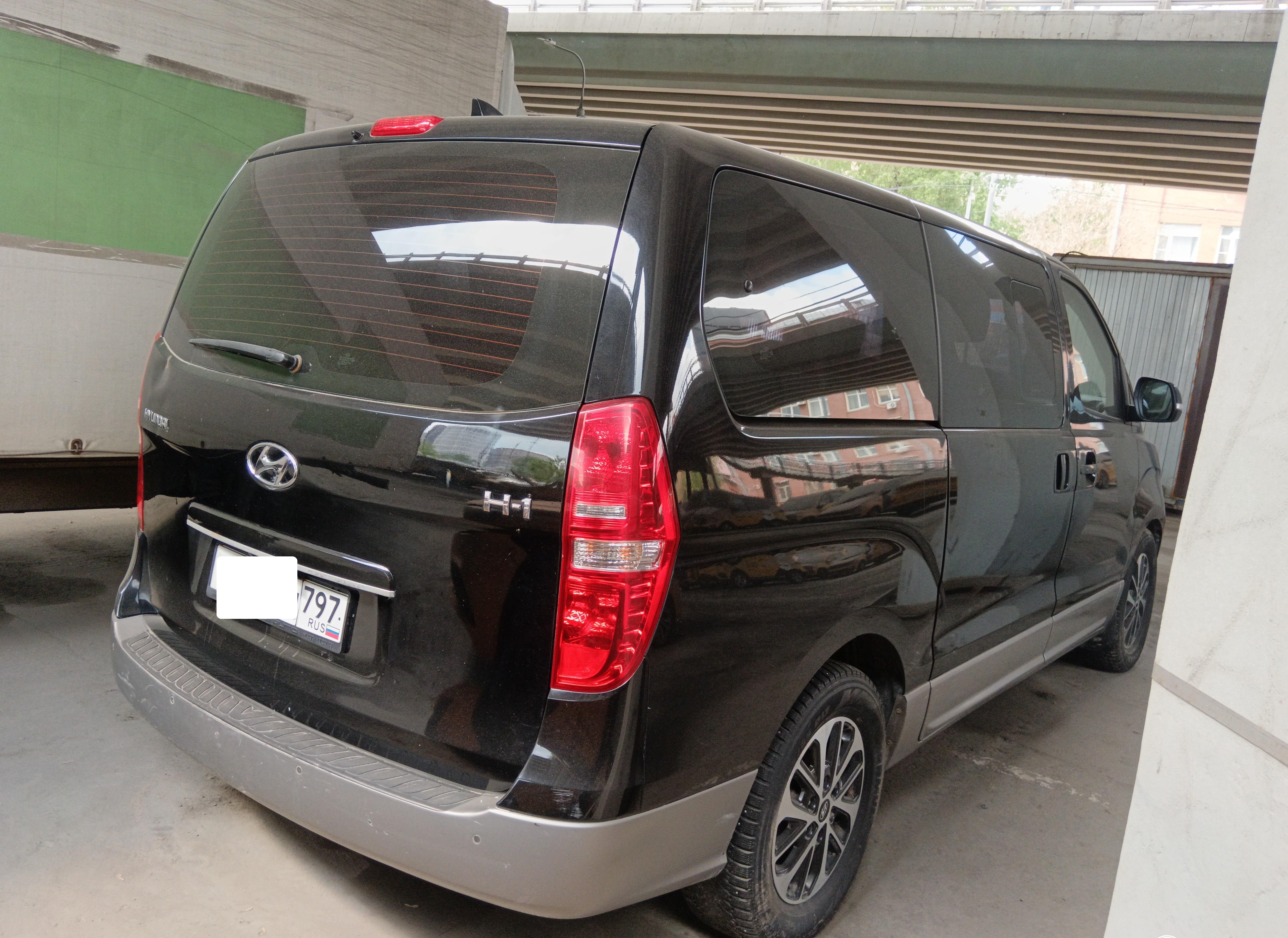 Hyundai H1