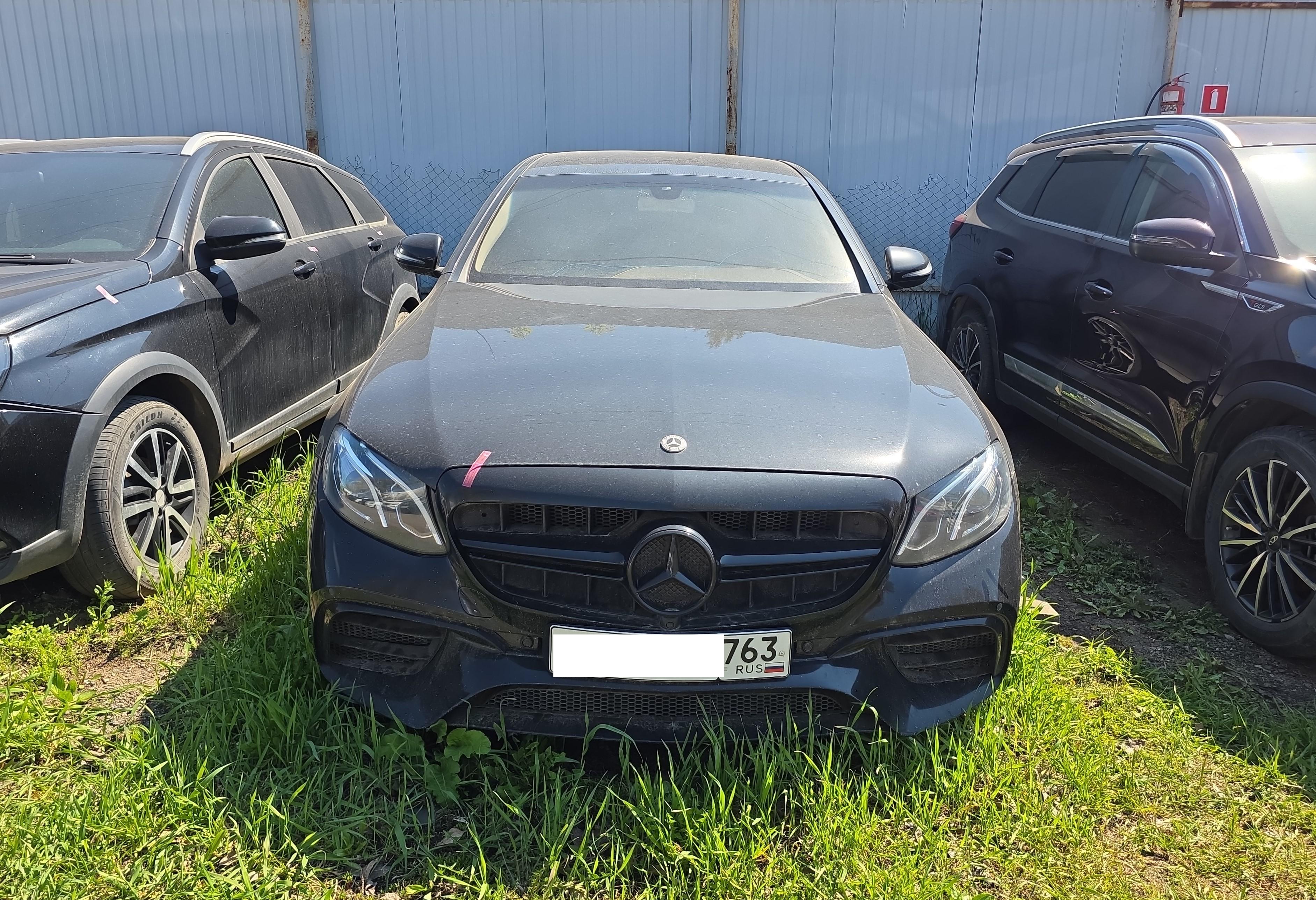 Mercedes-Benz E-Class
