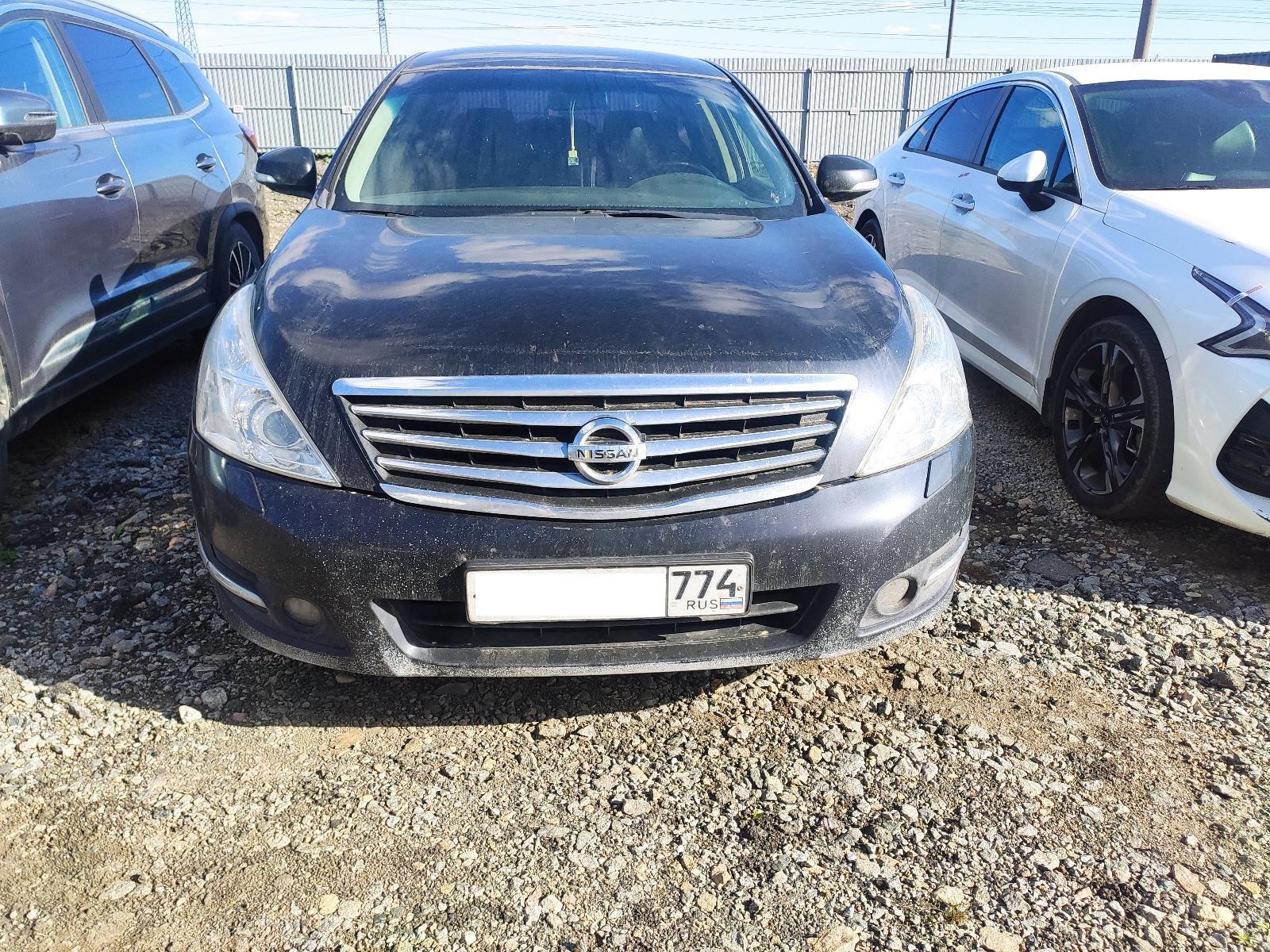 Nissan Teana