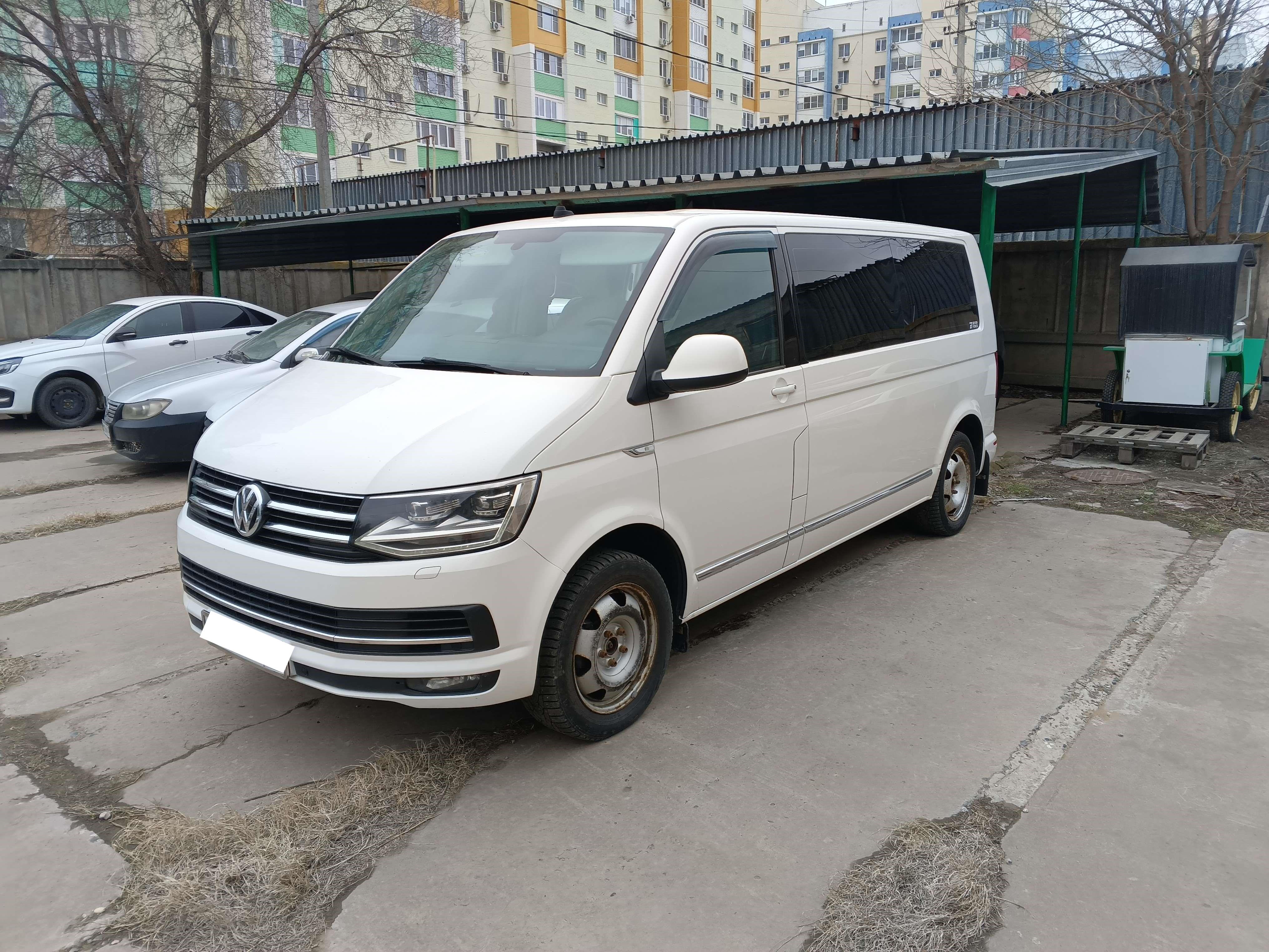 Volkswagen Caravelle