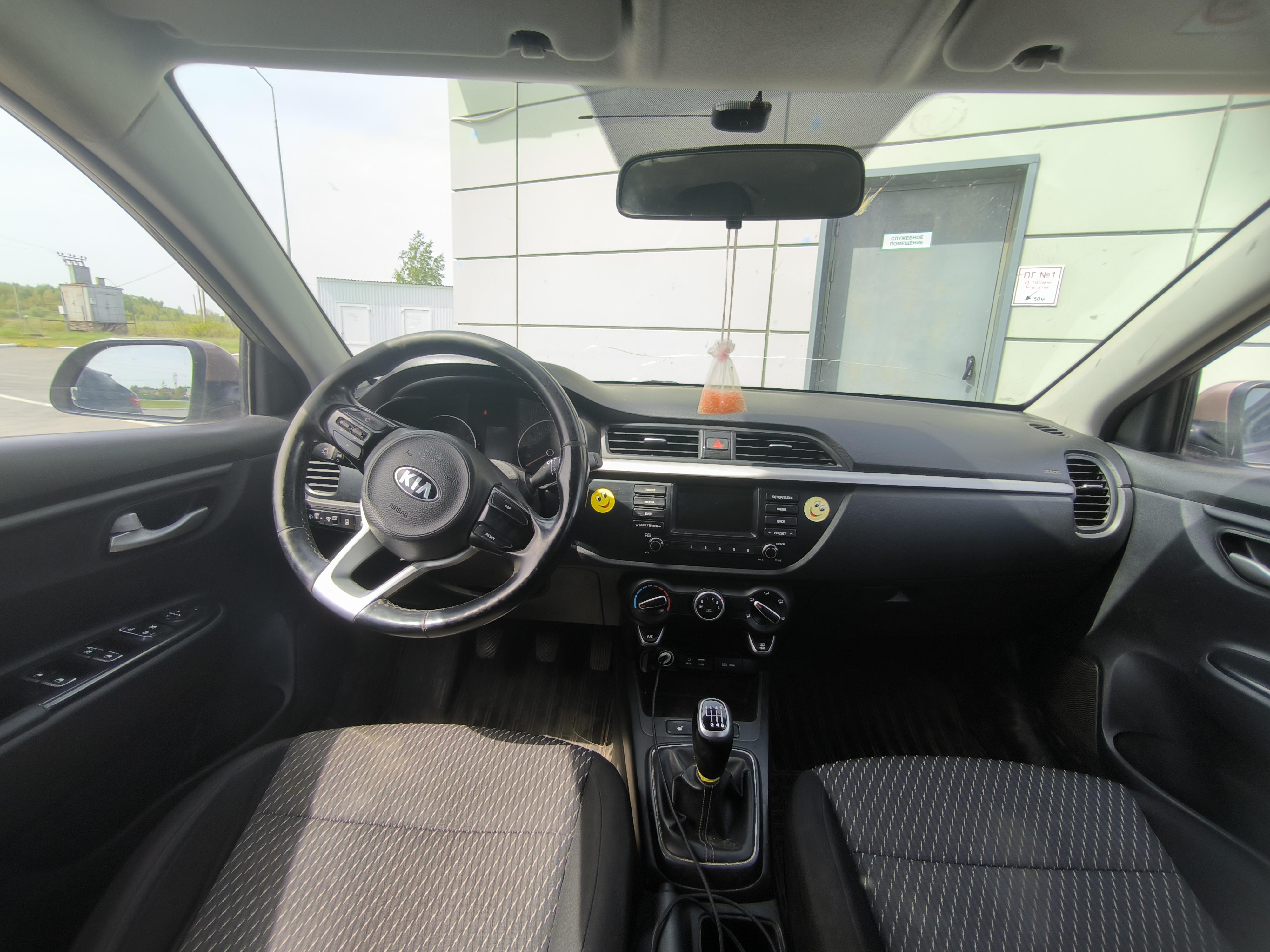 Kia Rio X (X-Line)