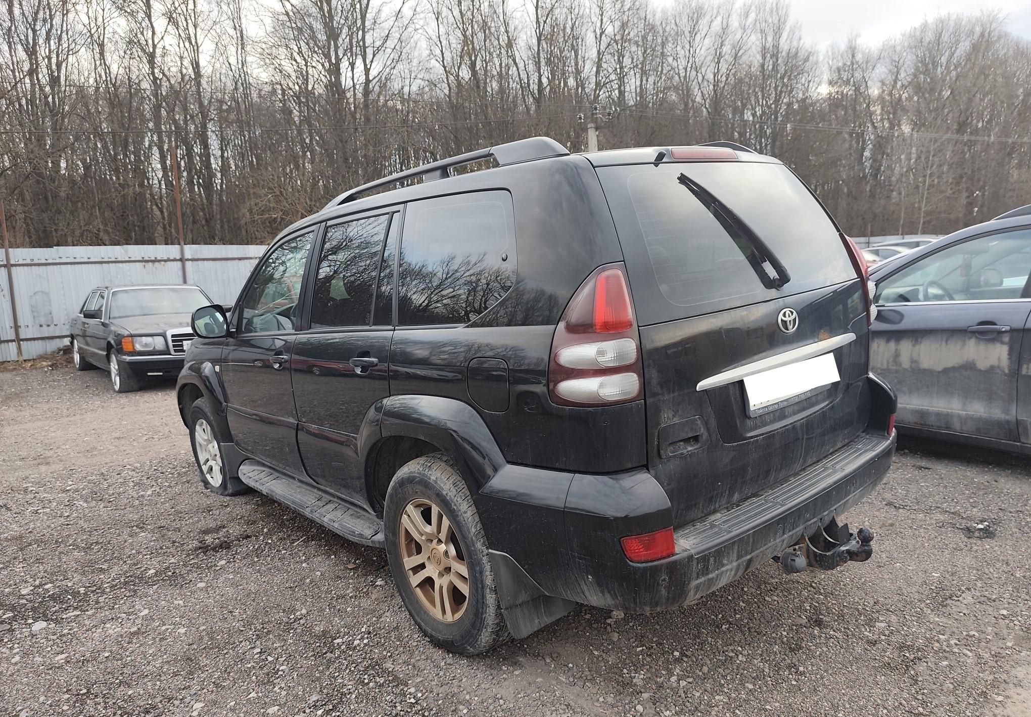 Toyota Land Cruiser
