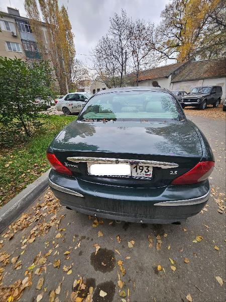 Jaguar X-Type
