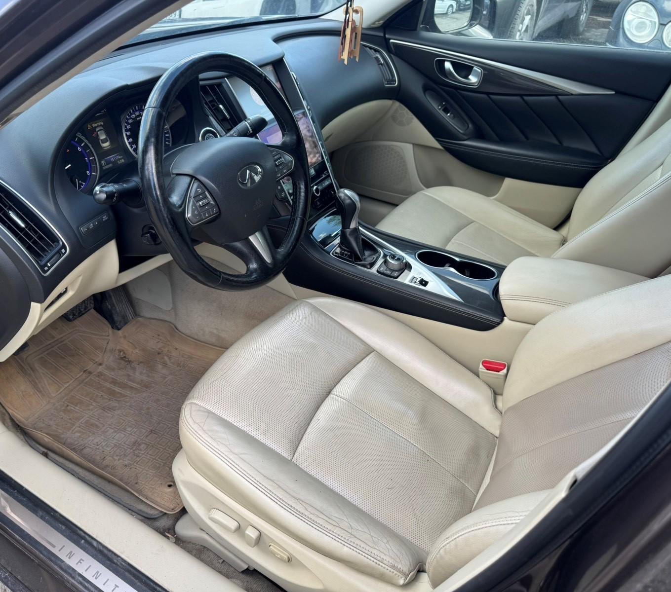 Infiniti Q50