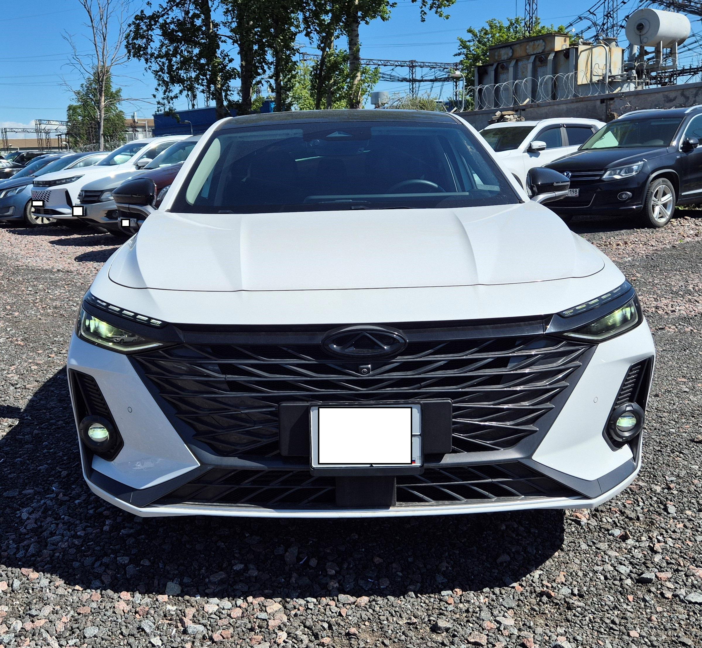 Chery Arrizo 8