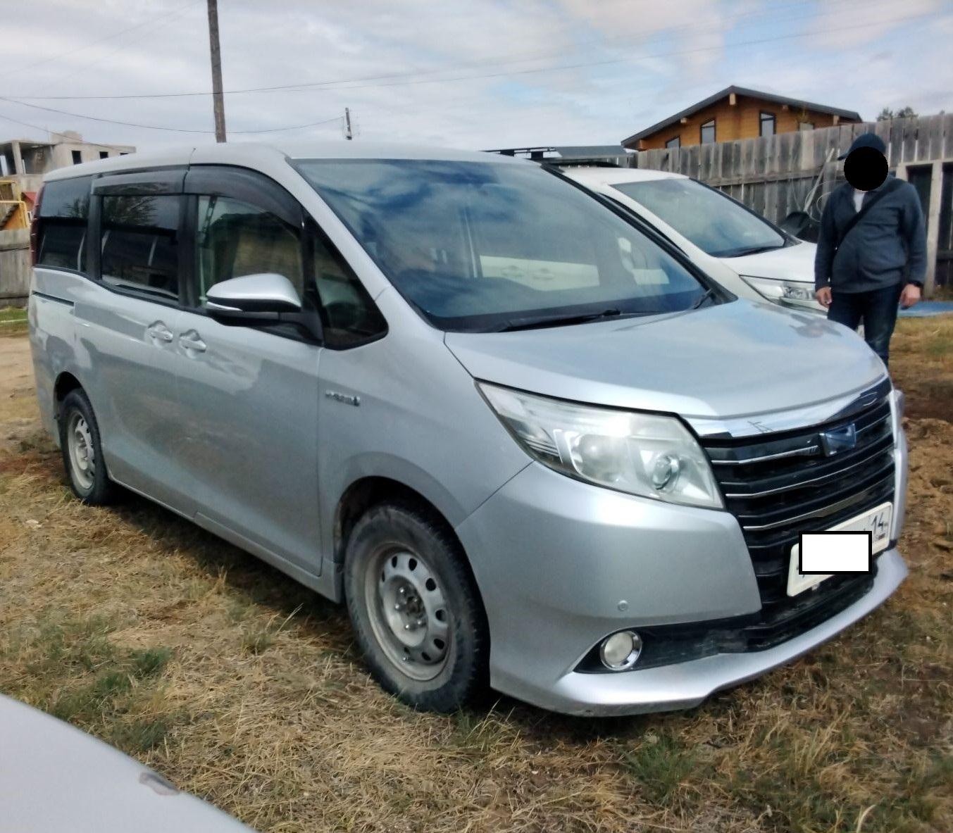 Toyota Noah