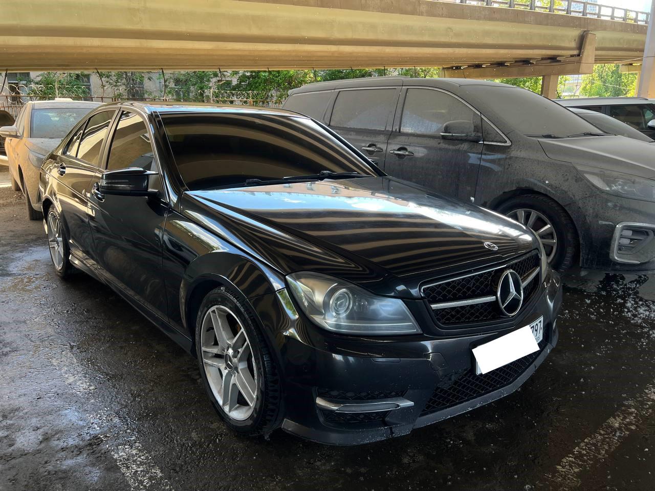 Mercedes-Benz C-Class