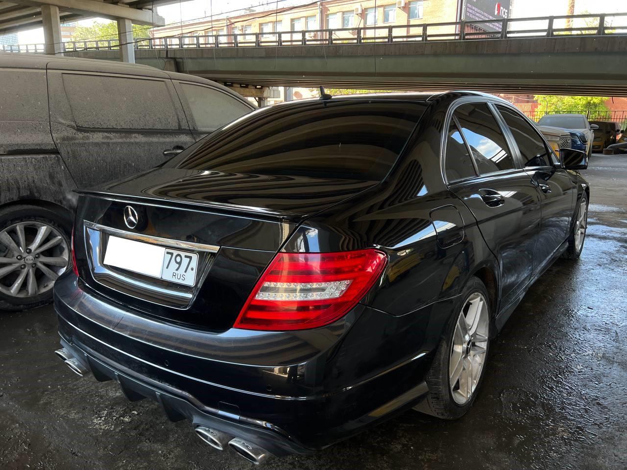 Mercedes-Benz C-Class