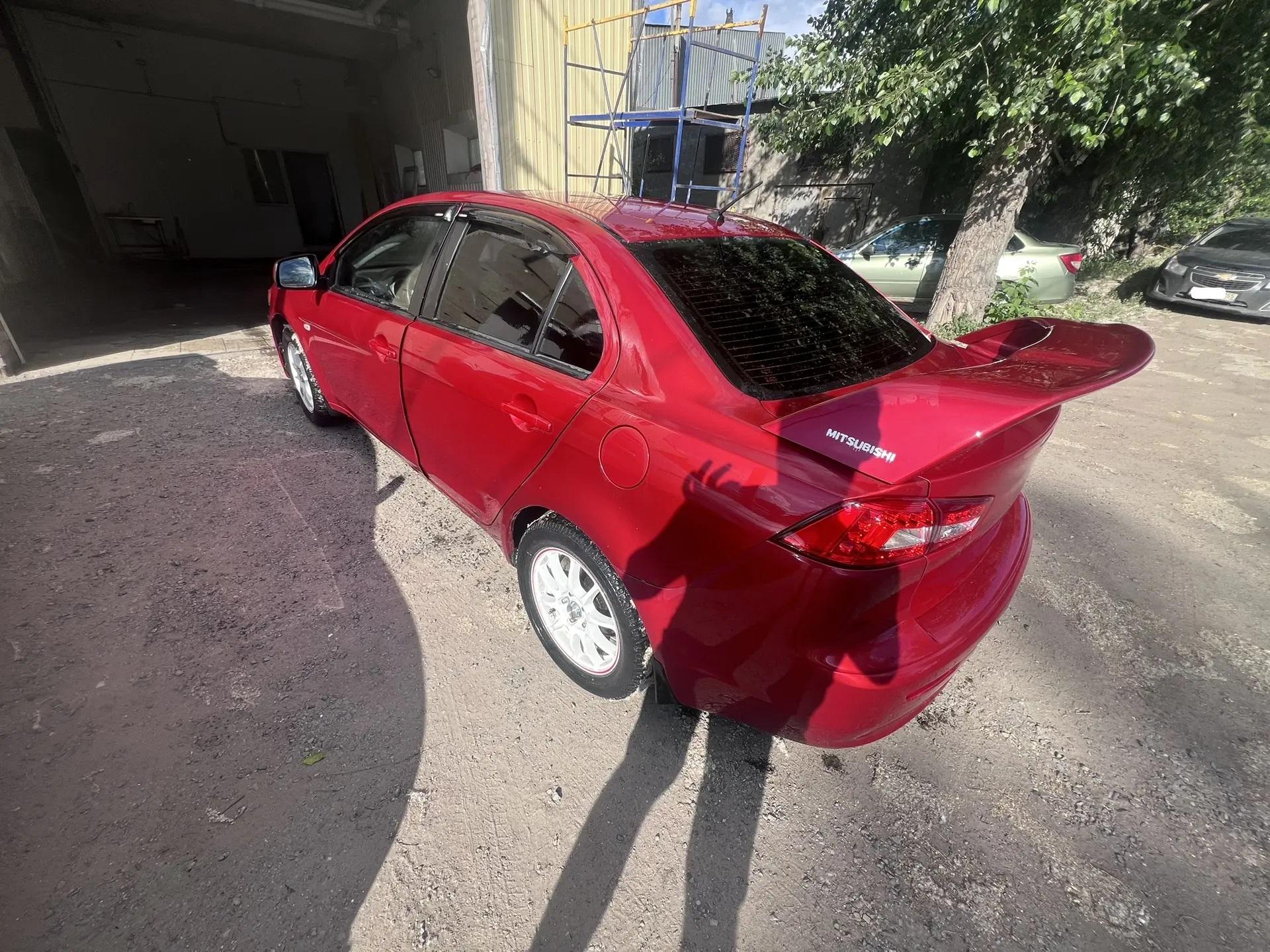 Mitsubishi Lancer
