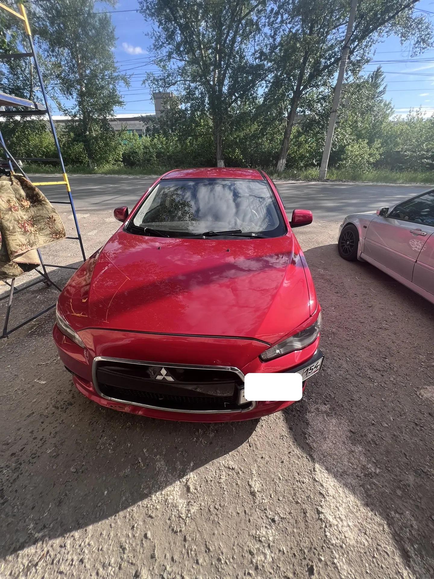Mitsubishi Lancer