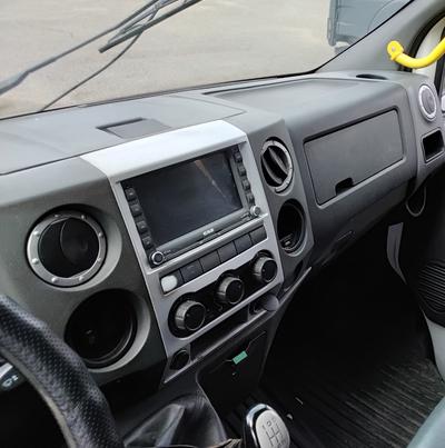 auto-media-item-4