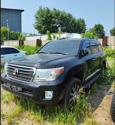 Toyota Land Cruiser