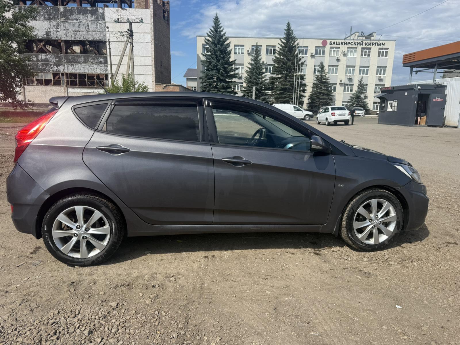 Hyundai Solaris