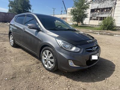 auto-media-item-1