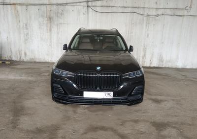auto-media-item-1