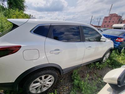 auto-media-item-2