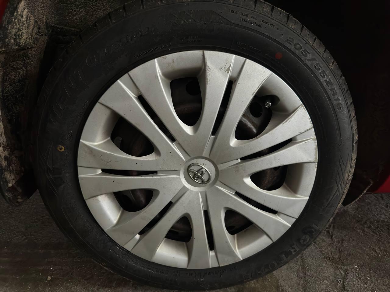 Toyota Corolla, 2011