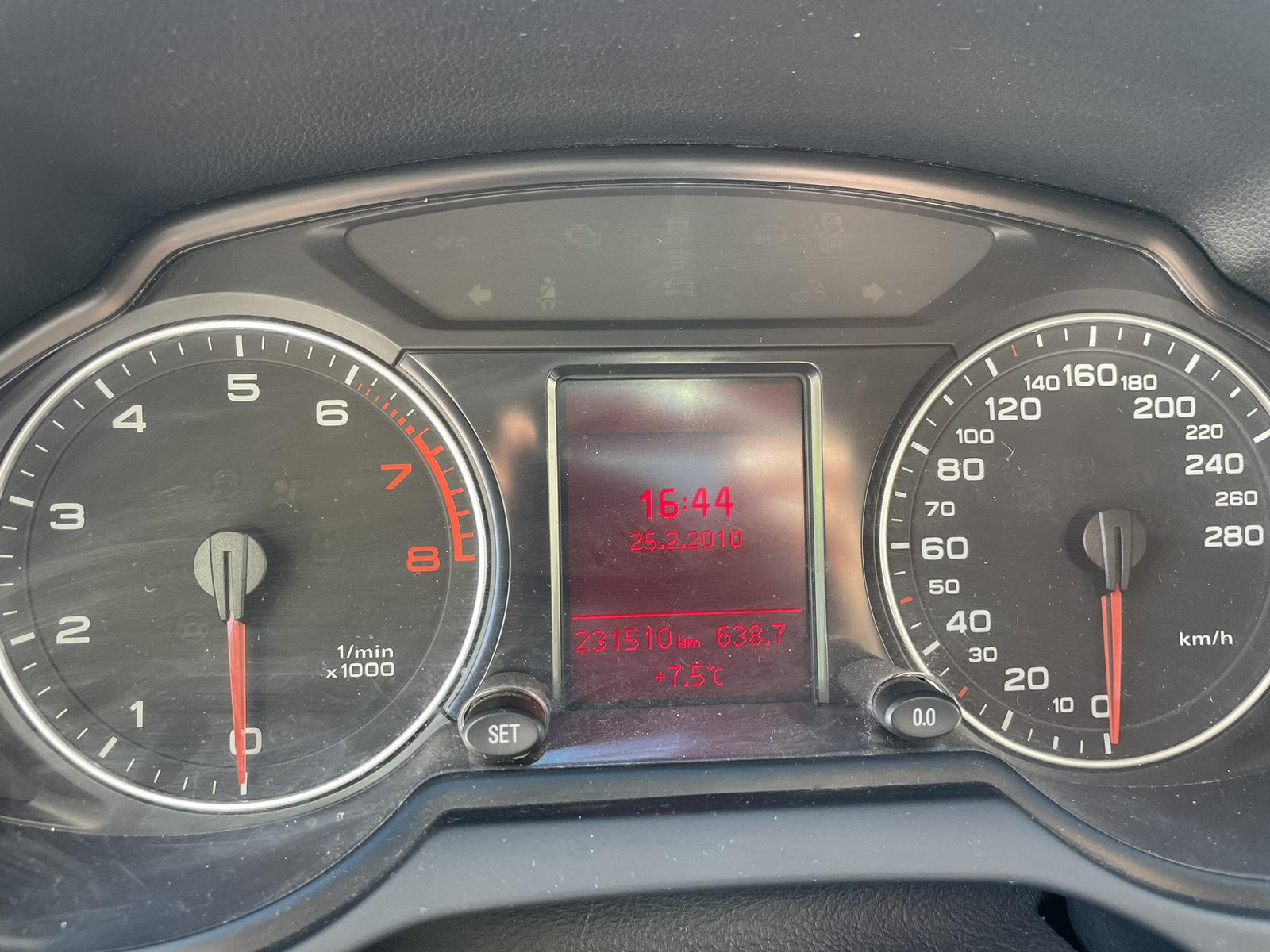 Audi Q5, 2011