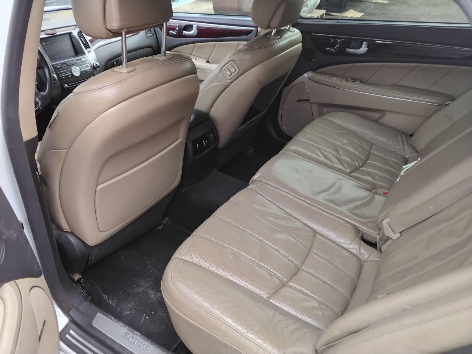 Hyundai Equus, 2011