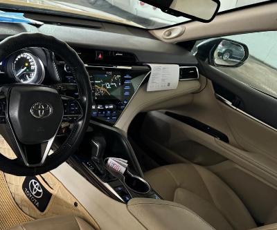 Toyota Camry, 2019