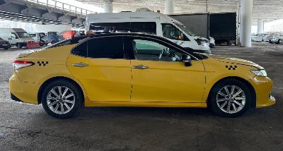 Toyota Camry, 2019