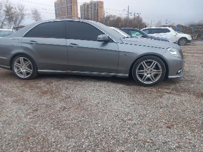 Mercedes-Benz 200, 2011