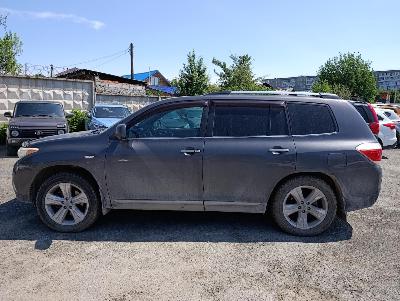 Toyota Highlander, 2011