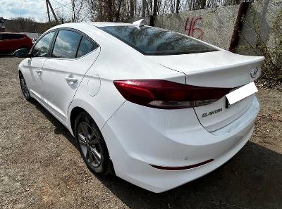 Hyundai Elantra, 2018