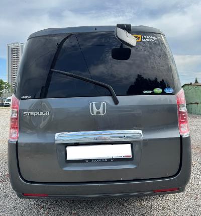Honda Stepwgn, 2012
