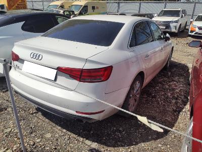 Audi A4, 2015