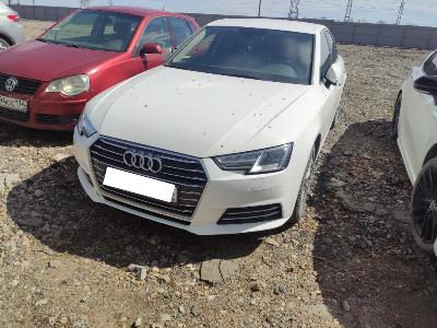 Audi A4, 2015