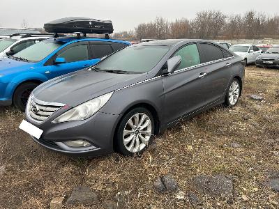Hyundai Sonata, 2011