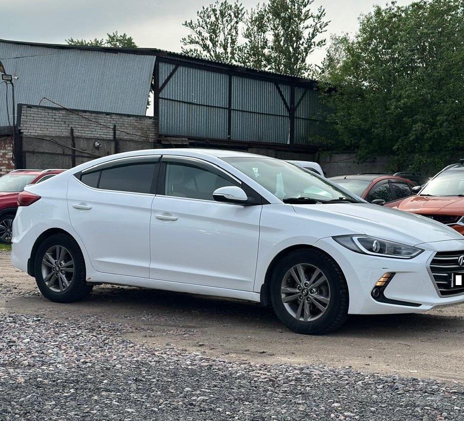 Hyundai Elantra, 2018