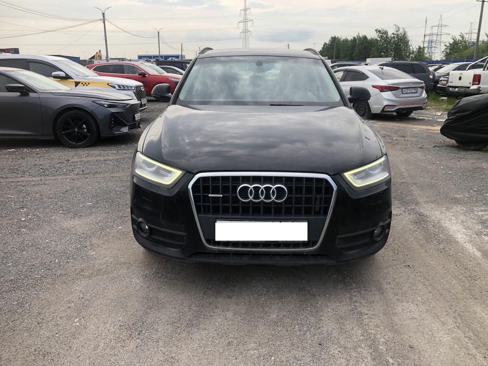 Audi Q3, 2012