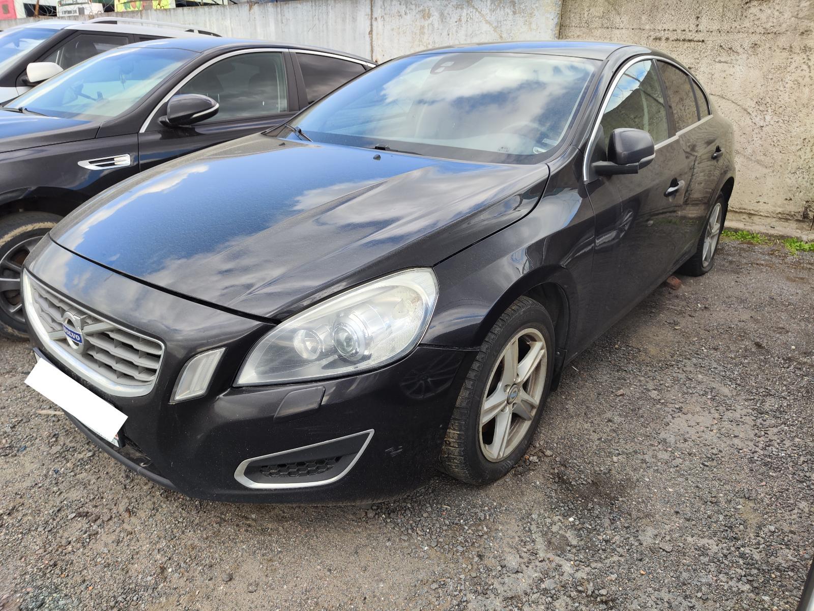Volvo S60, 2012