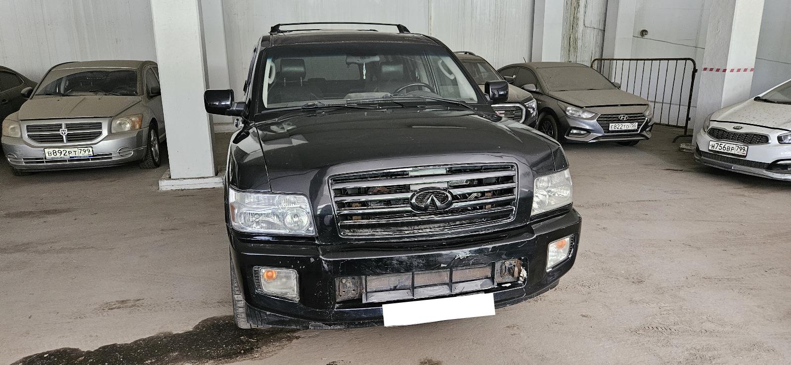 Infiniti Qx56, 2005